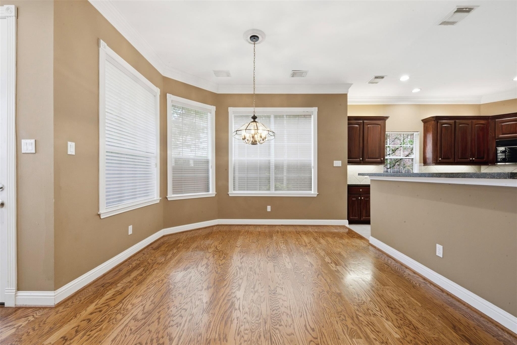 17 Ambleside Crescent Drive - Photo 16
