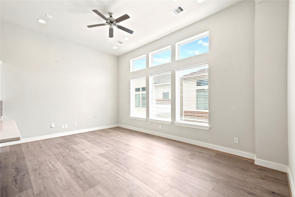 2974 Alice Street - Photo 16