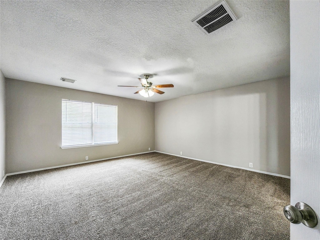 19222 Indian Stone Lane - Photo 9
