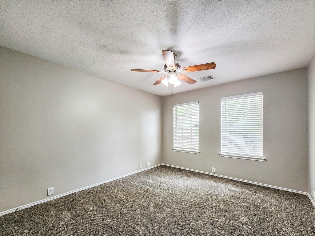 19222 Indian Stone Lane - Photo 13