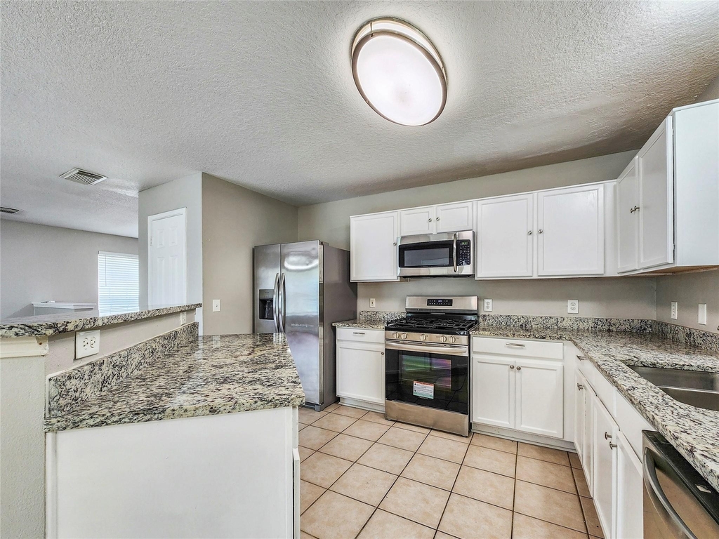 19222 Indian Stone Lane - Photo 5
