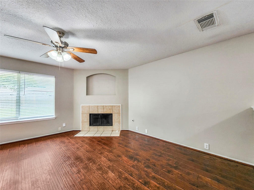 19222 Indian Stone Lane - Photo 0