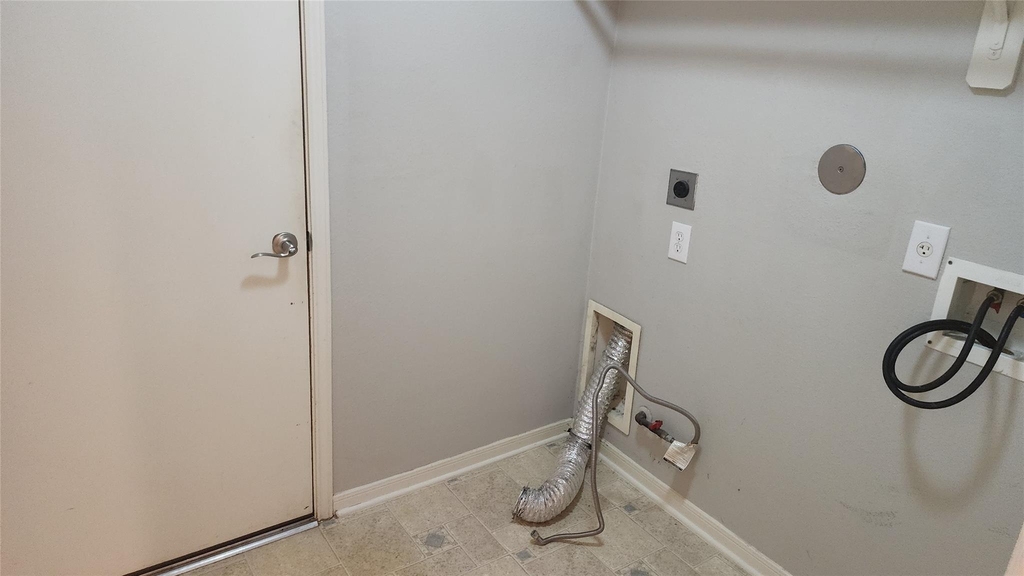 12214 Carriage Oak Circle - Photo 33
