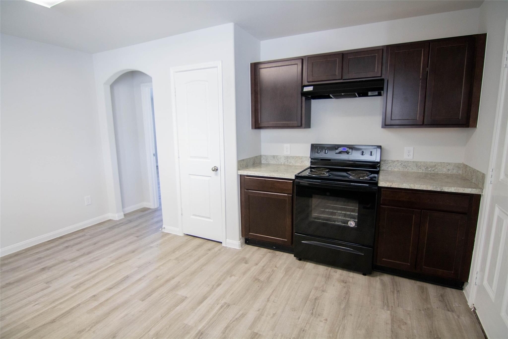 3514 Bluebird Park Lane - Photo 2