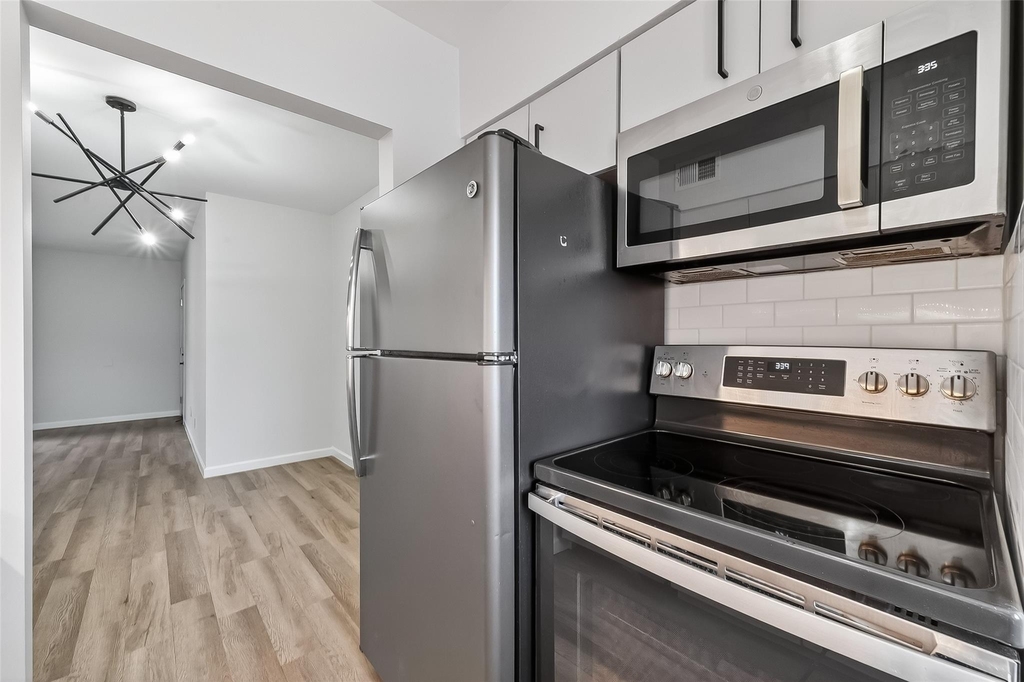 1811 Stoney Brook Drive - Photo 13