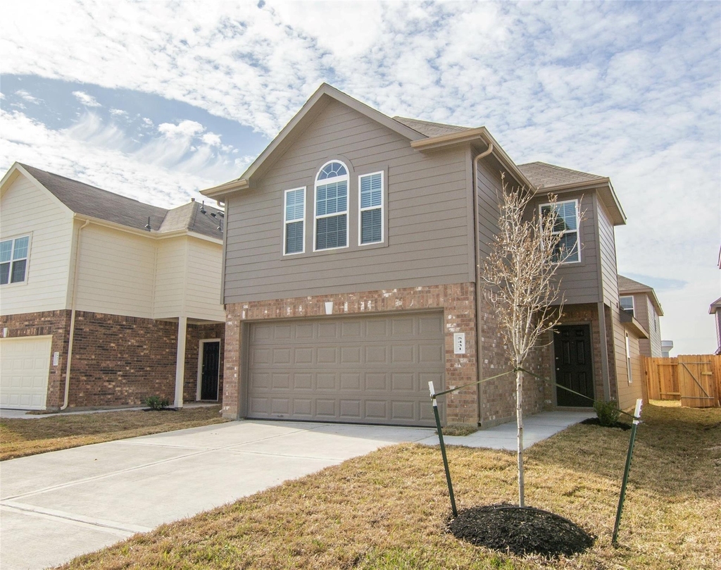 5431 Gouldburn River Drive - Photo 0