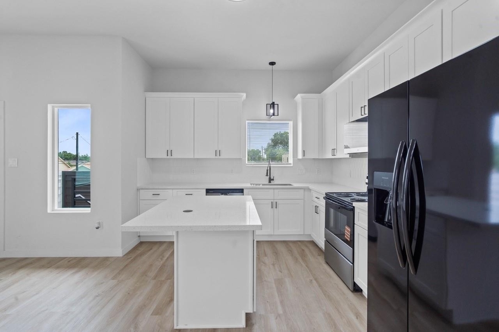 9725 Kerr Street - Photo 12