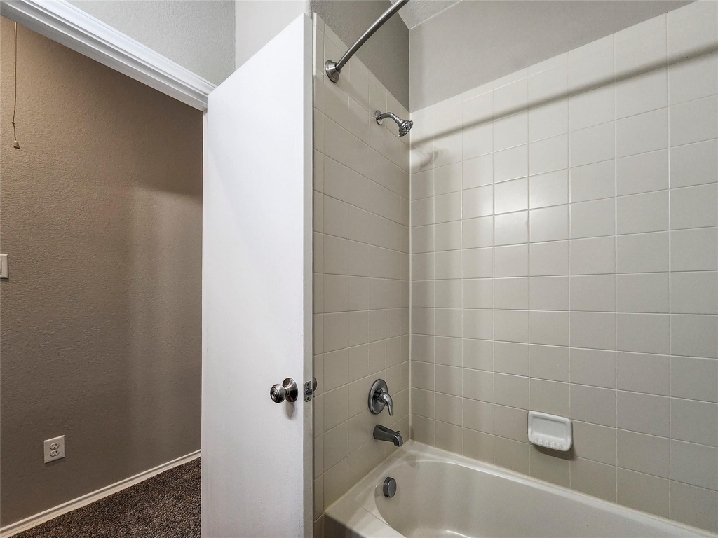 11427 Ryan Court - Photo 13
