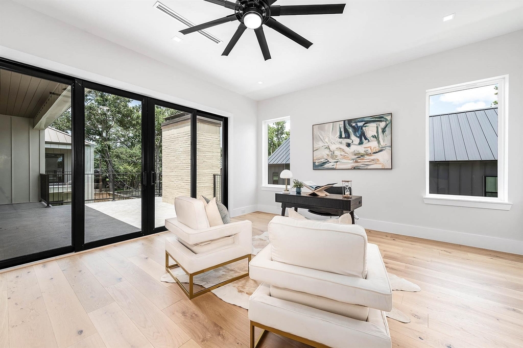 408 W 30th Street - Photo 24
