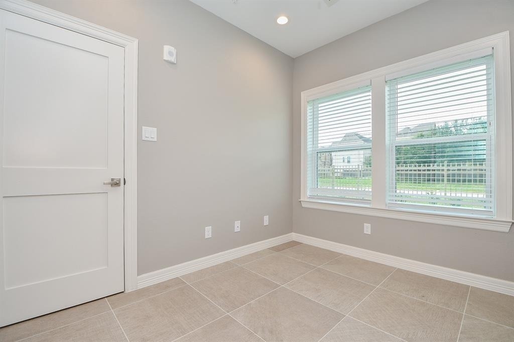 5262 Ella Boulevard - Photo 23