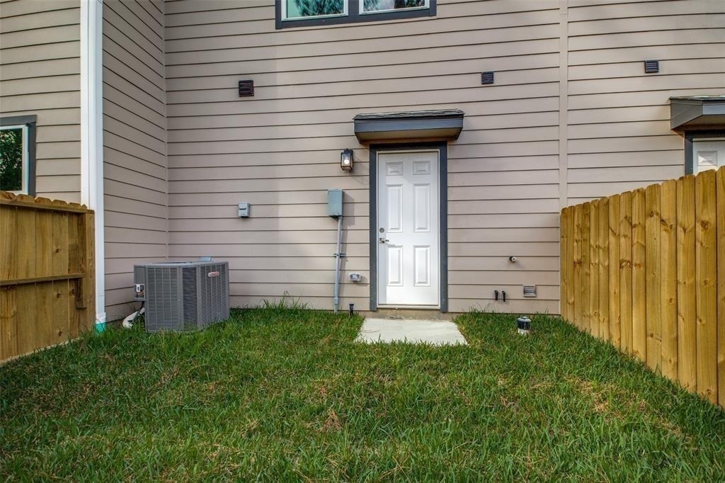 5262 Ella Boulevard - Photo 10