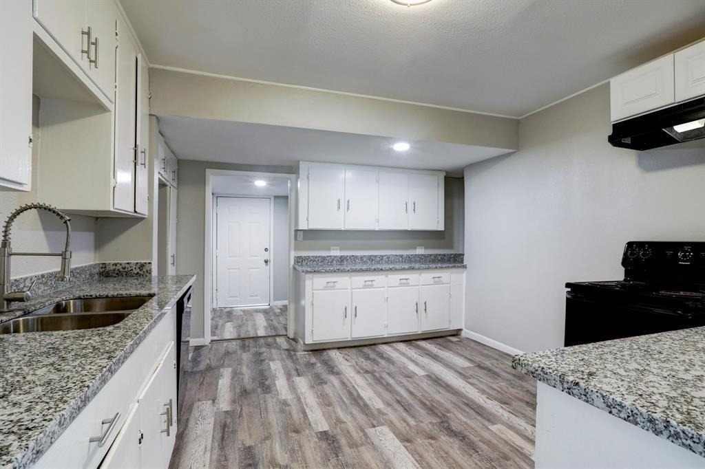 1236 San Felipe Street - Photo 3