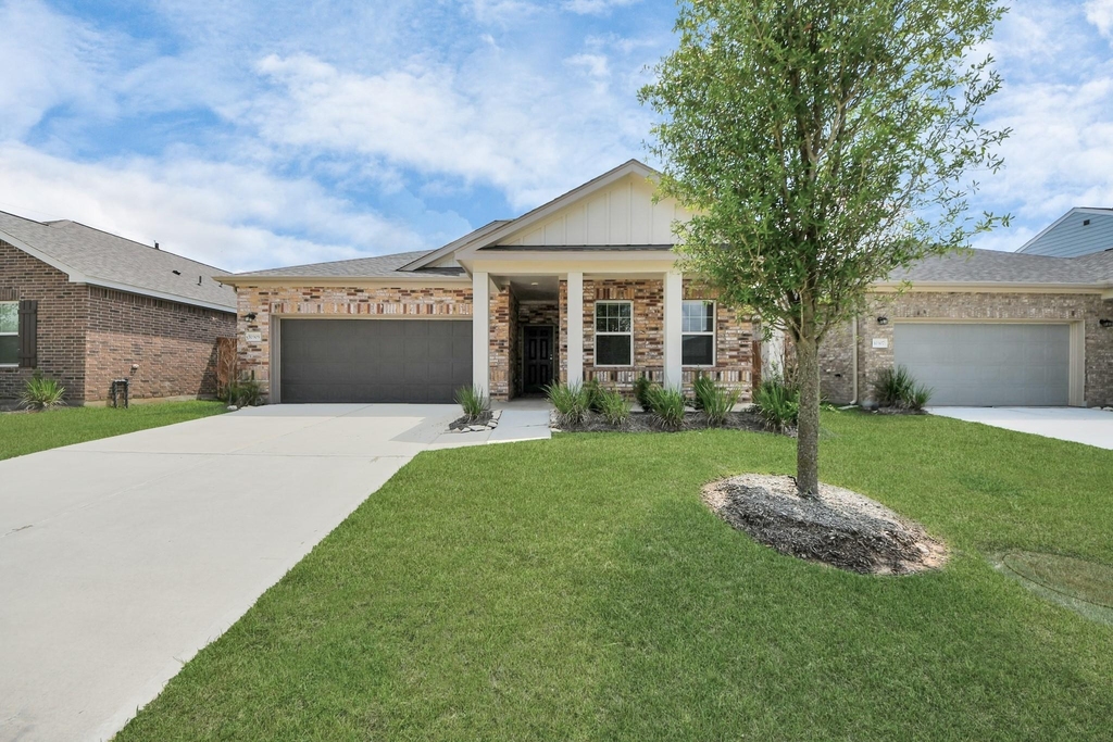10319 Malta Trace Drive - Photo 1
