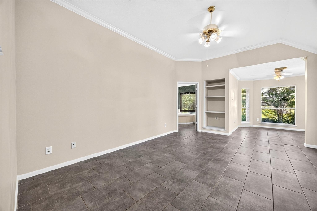 5814 Eldridge Glen Drive - Photo 15