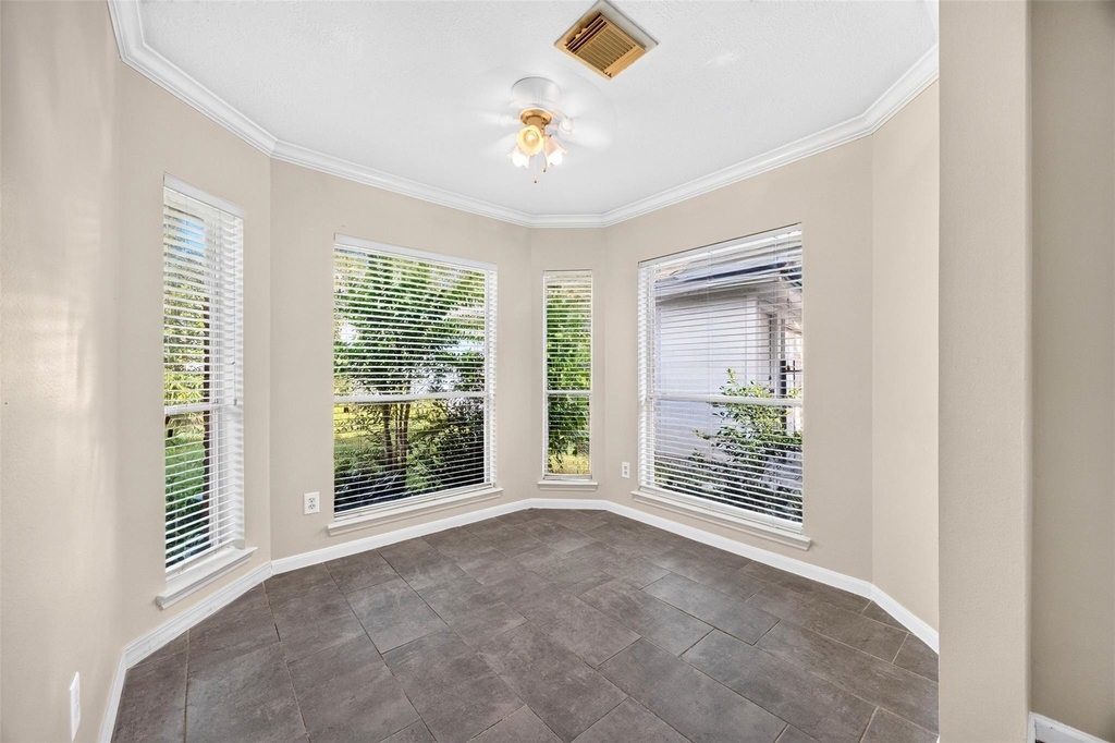 5814 Eldridge Glen Drive - Photo 17