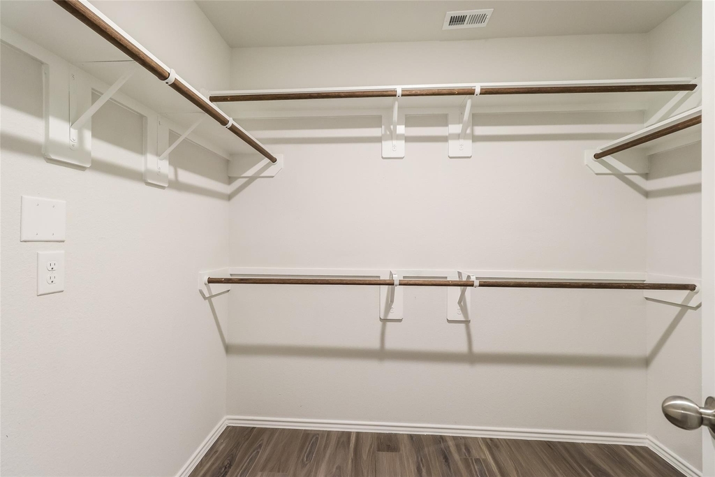 2538 Grayling Drive - Photo 8