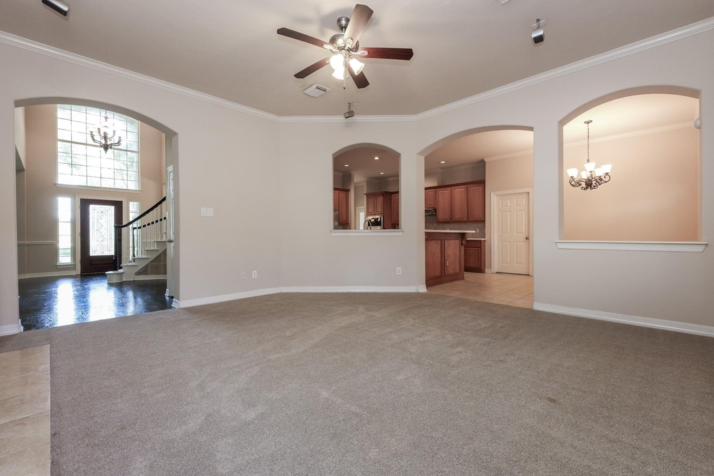24319 Bay Hill Boulevard - Photo 8