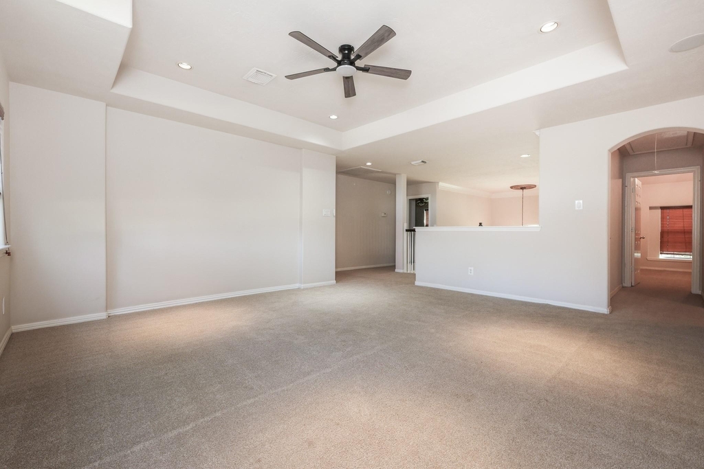 24319 Bay Hill Boulevard - Photo 14