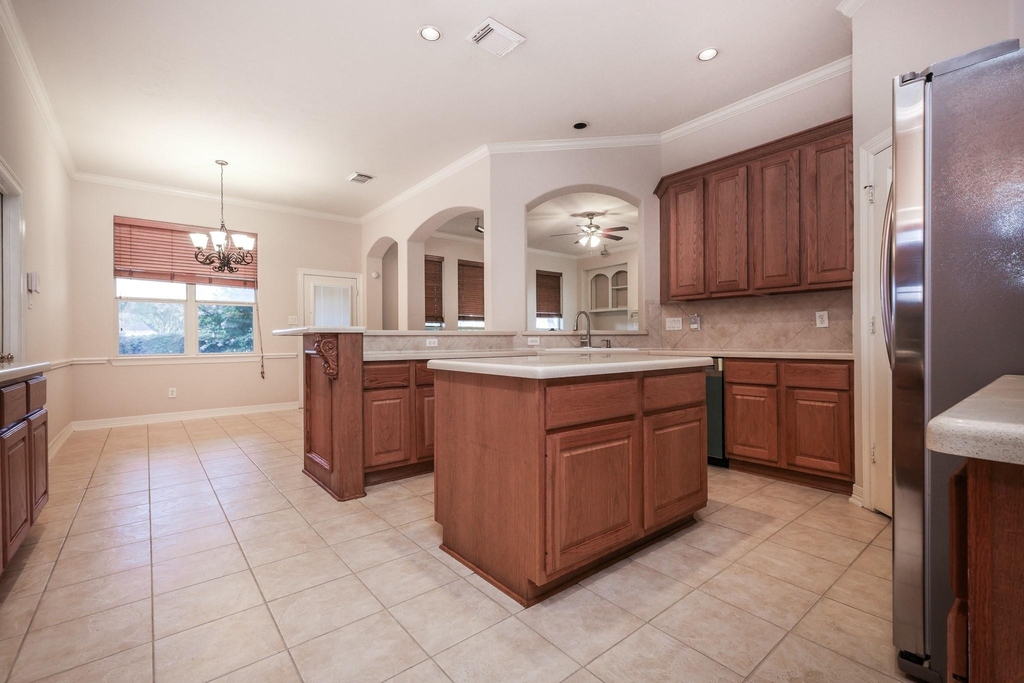 24319 Bay Hill Boulevard - Photo 9
