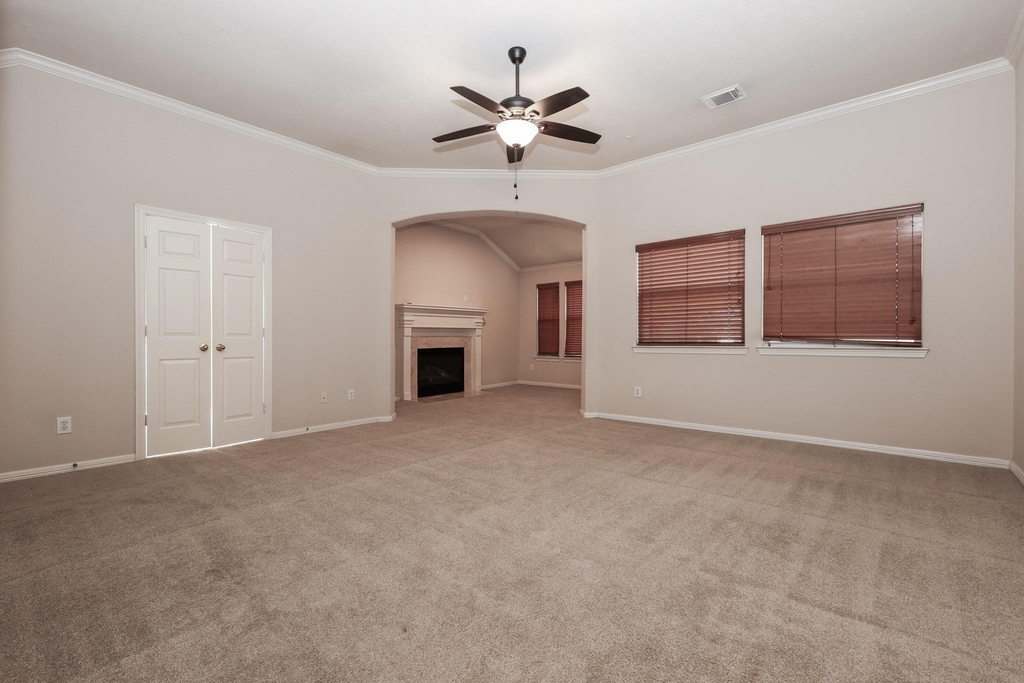 24319 Bay Hill Boulevard - Photo 13