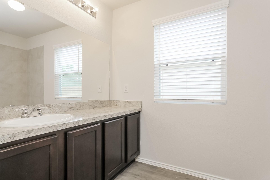 325 Shelby Meadow Drive - Photo 15