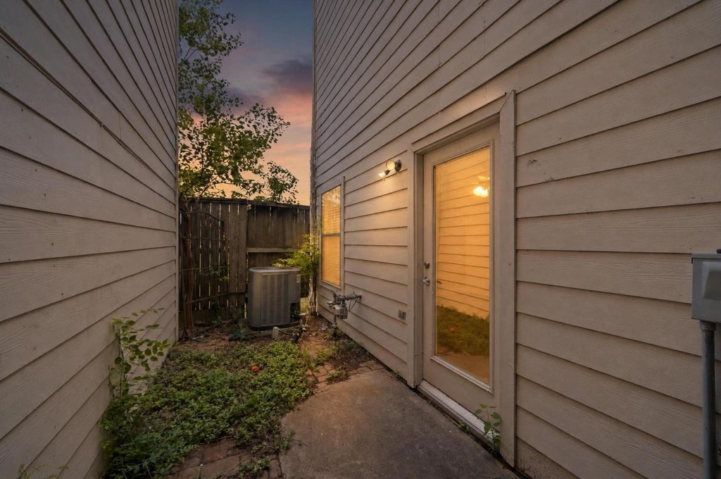 2154 Arabelle Street - Photo 41