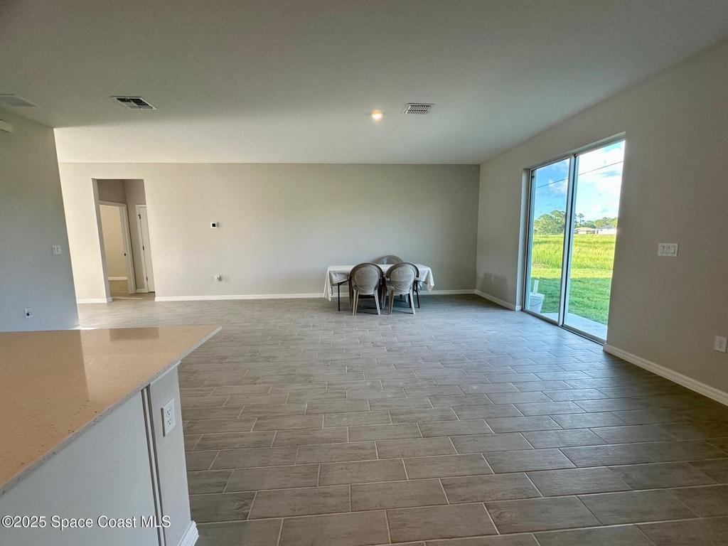 1326 Seeley Circle Nw - Photo 12