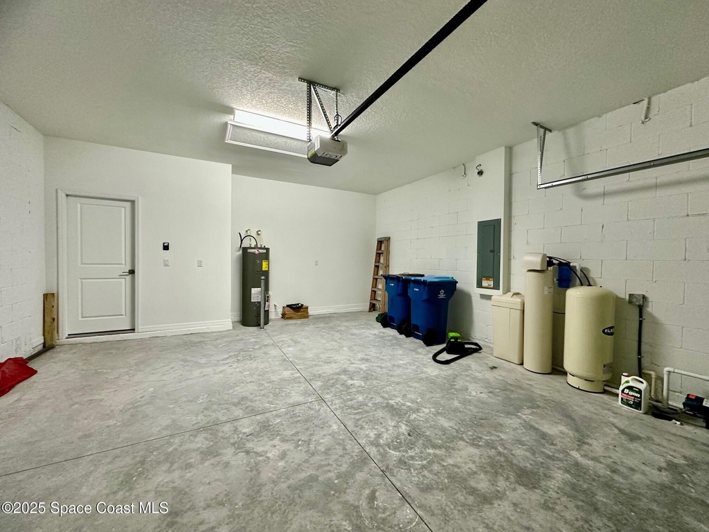 1326 Seeley Circle Nw - Photo 27