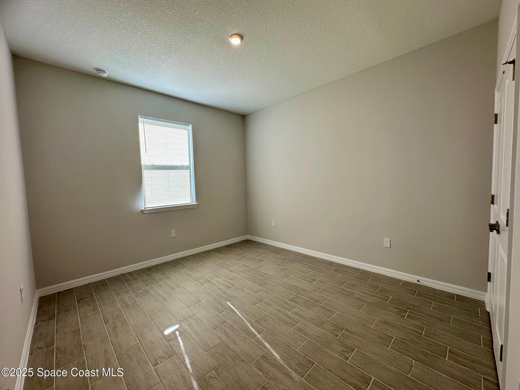 1326 Seeley Circle Nw - Photo 15