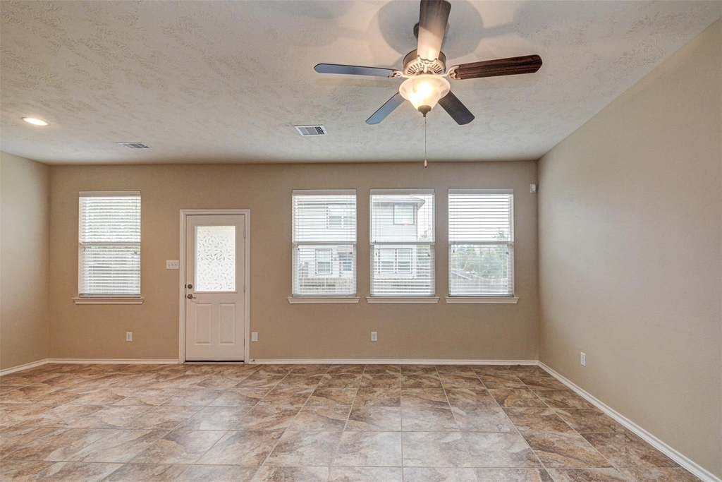 23 Fairlee Court - Photo 11