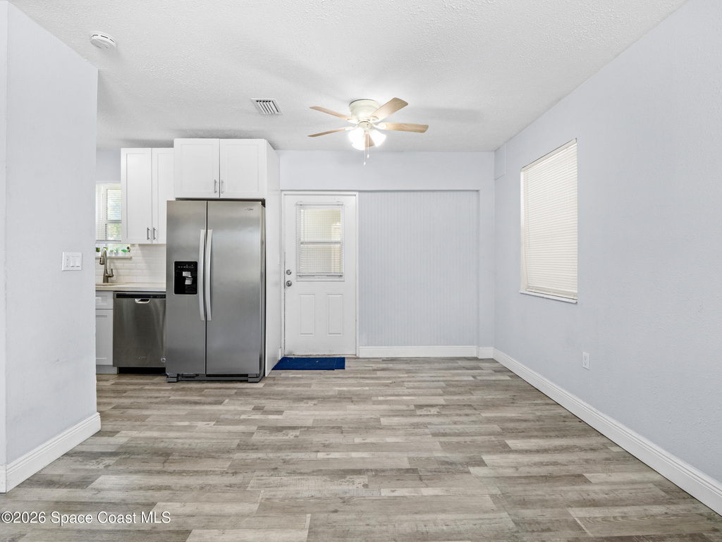 311 W University Boulevard - Photo 7