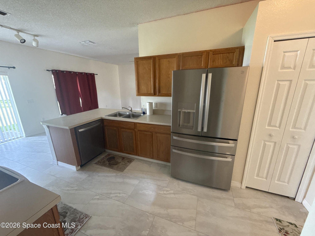 2741 Woodstream Circle - Photo 5