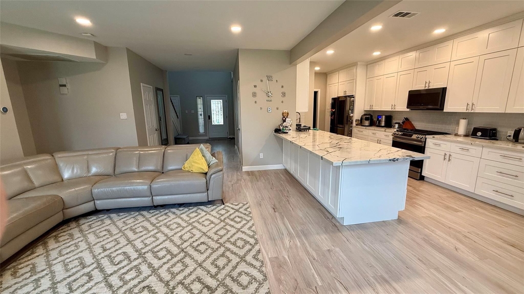 22430 Tullis Trail Ct - Photo 1