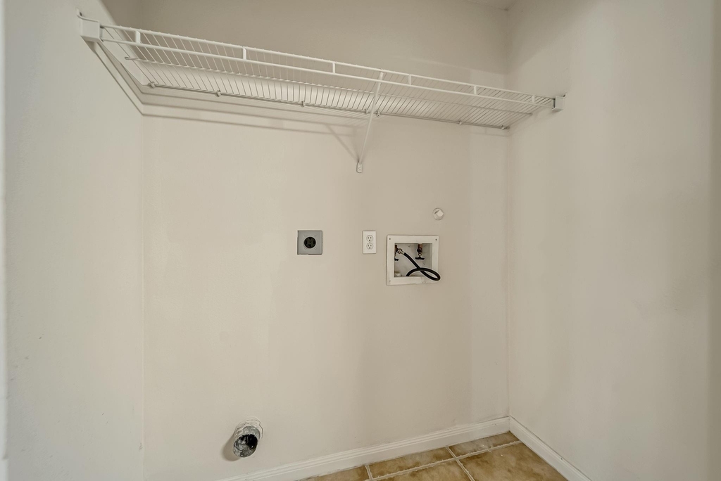 12810 Lake Shore Drive - Photo 23