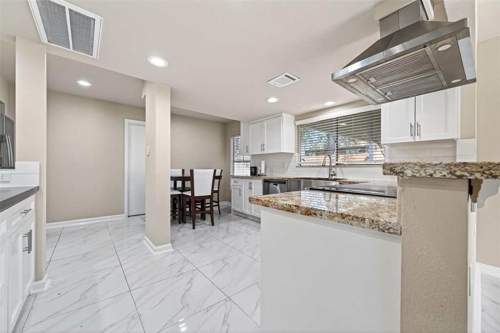 23418 Briarcreek Boulevard - Photo 10