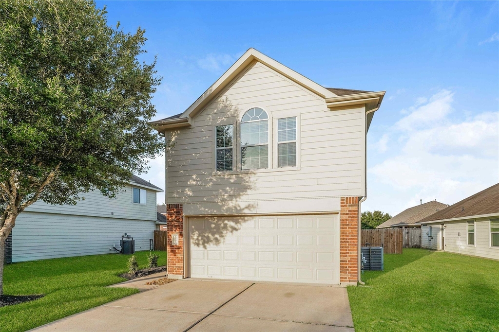 5405 Rio Ramos Court - Photo 2