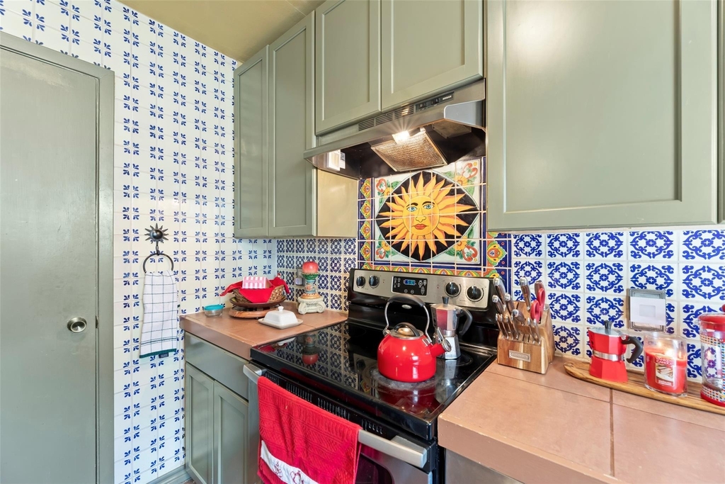 11710 Southlake Drive - Photo 16