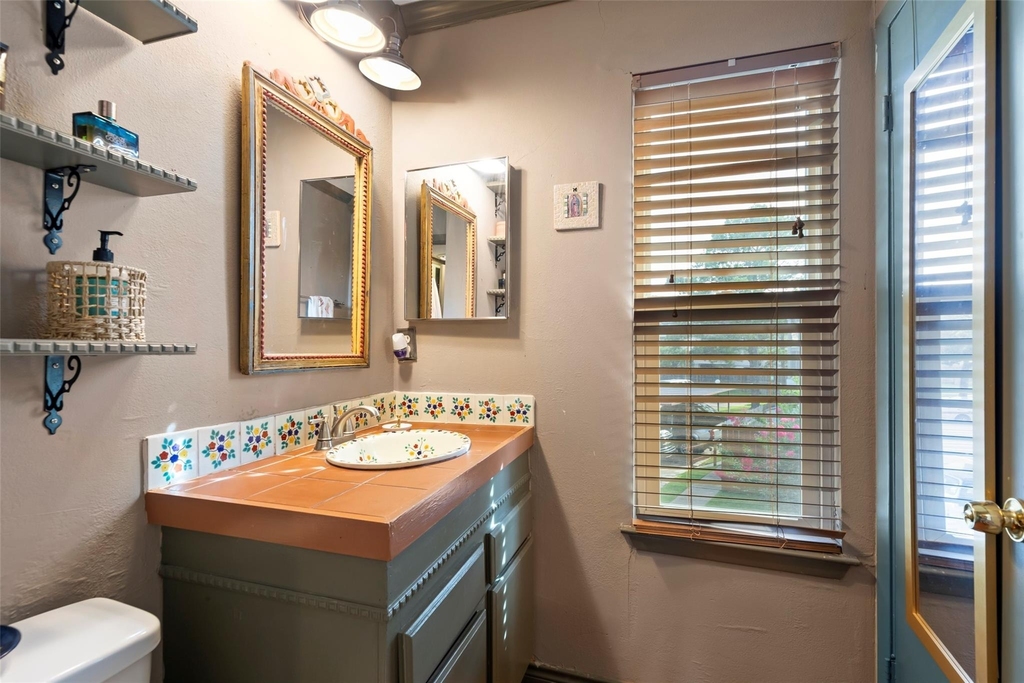 11710 Southlake Drive - Photo 27
