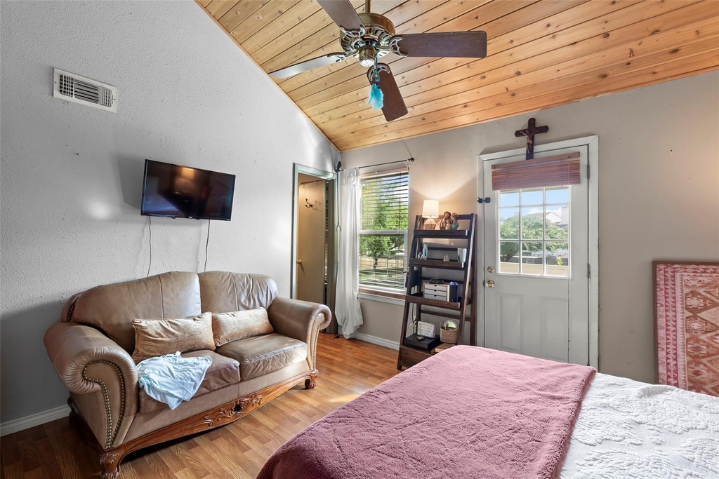 11710 Southlake Drive - Photo 25