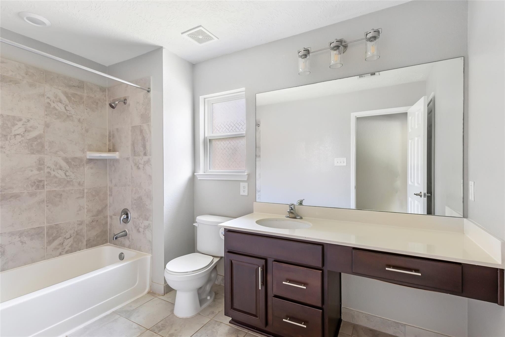 20805 Langworth Place - Photo 13