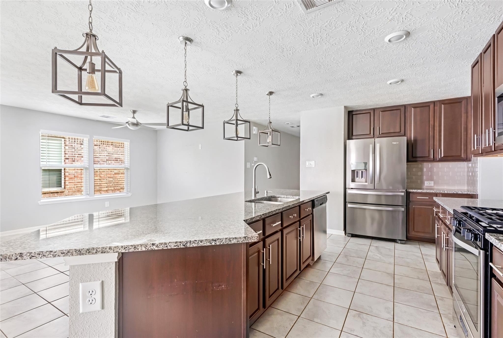 20805 Langworth Place - Photo 26