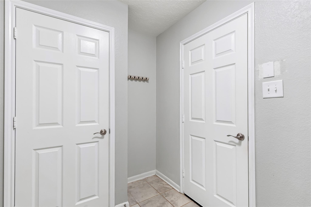 20805 Langworth Place - Photo 24