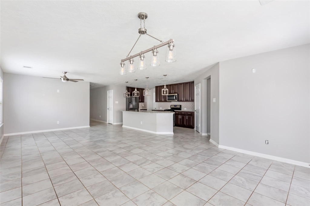 20805 Langworth Place - Photo 18