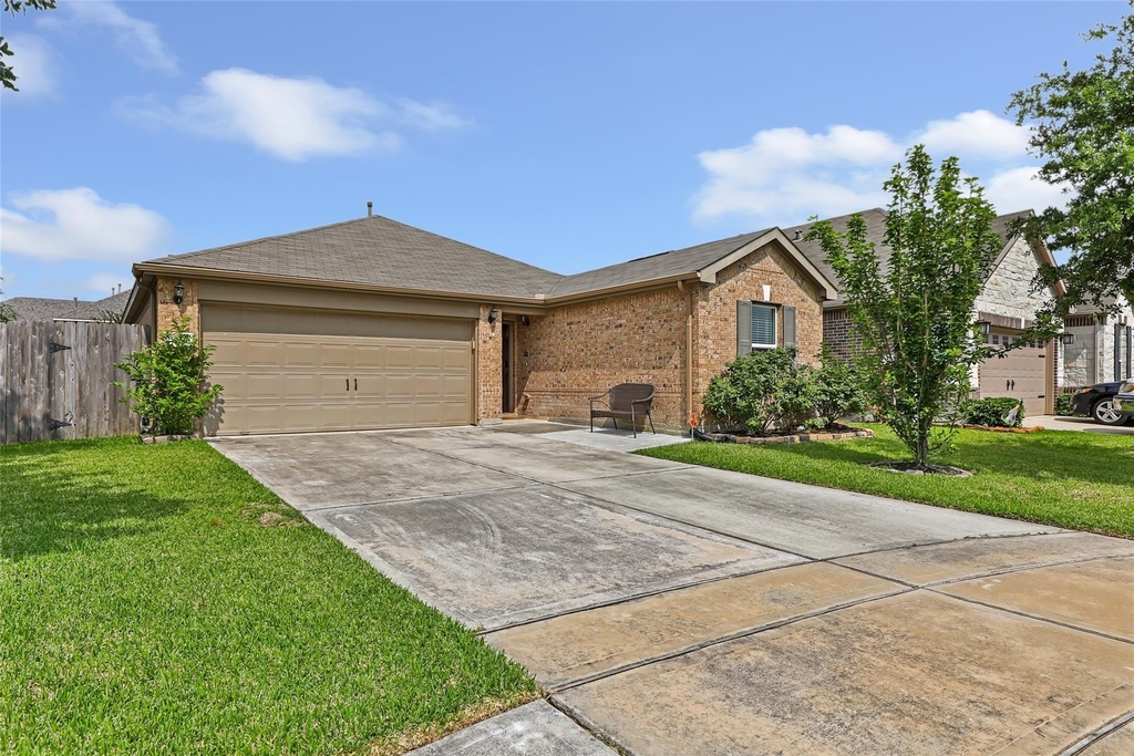 20805 Langworth Place - Photo 2