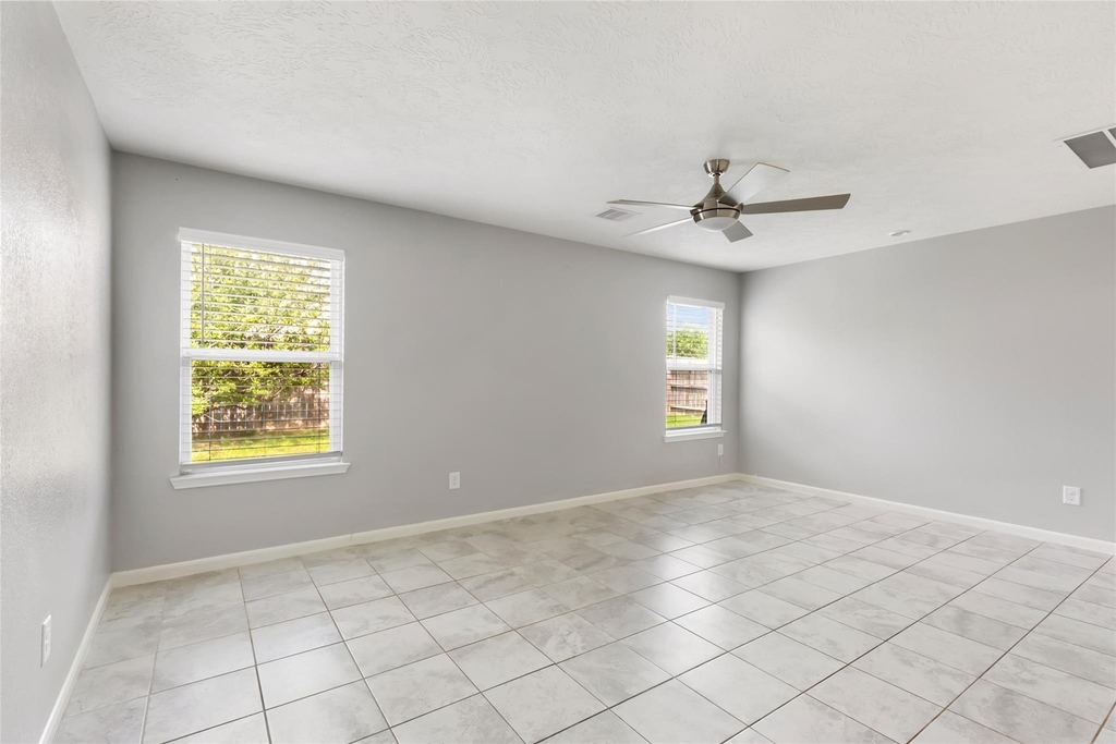 20805 Langworth Place - Photo 29