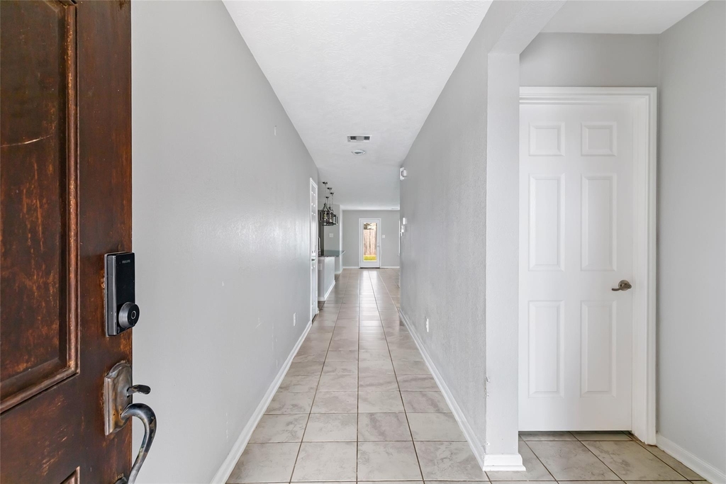 20805 Langworth Place - Photo 10