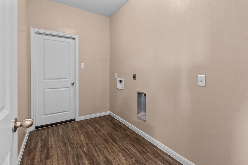 1111 Road 5102 - Photo 15