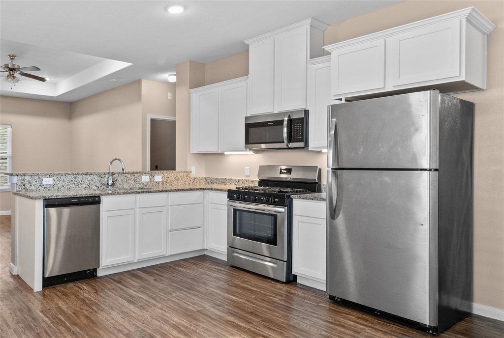 1111 Road 5102 - Photo 4