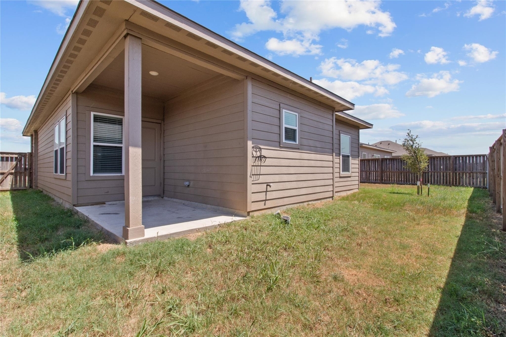 1111 Road 5102 - Photo 16