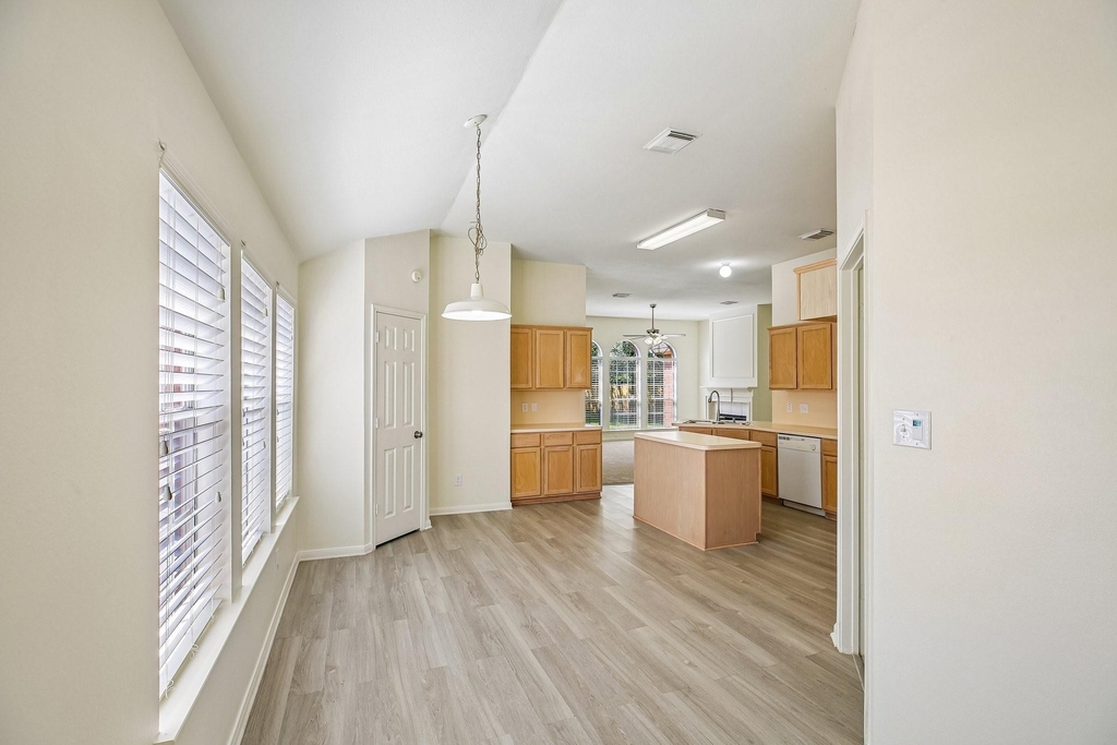 16911 Bouldgreen - Photo 12